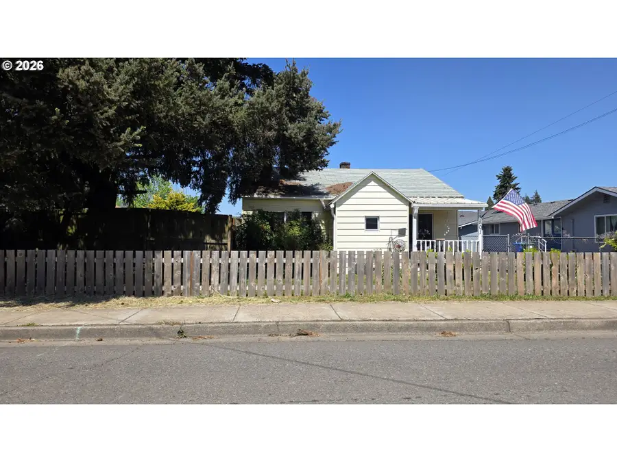 3801 Dove Ln, Eugene, OR 97402 - #2