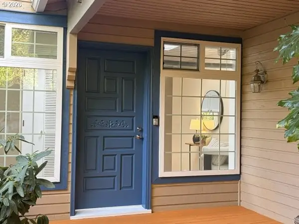 7007 SW 33rd Pl, Portland, OR 97219