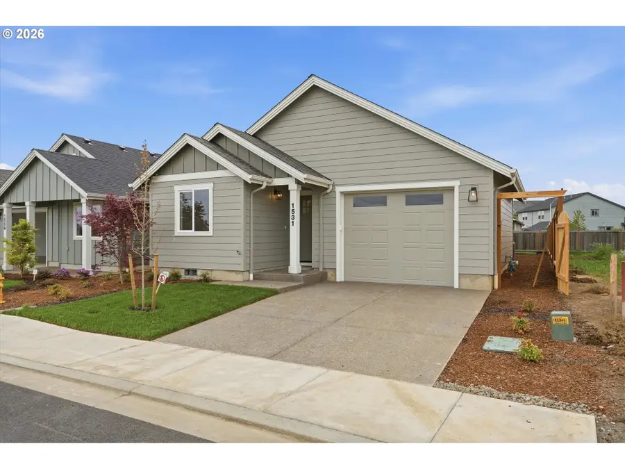 1531 SE Hankel St, Dallas, OR 97338 - #2