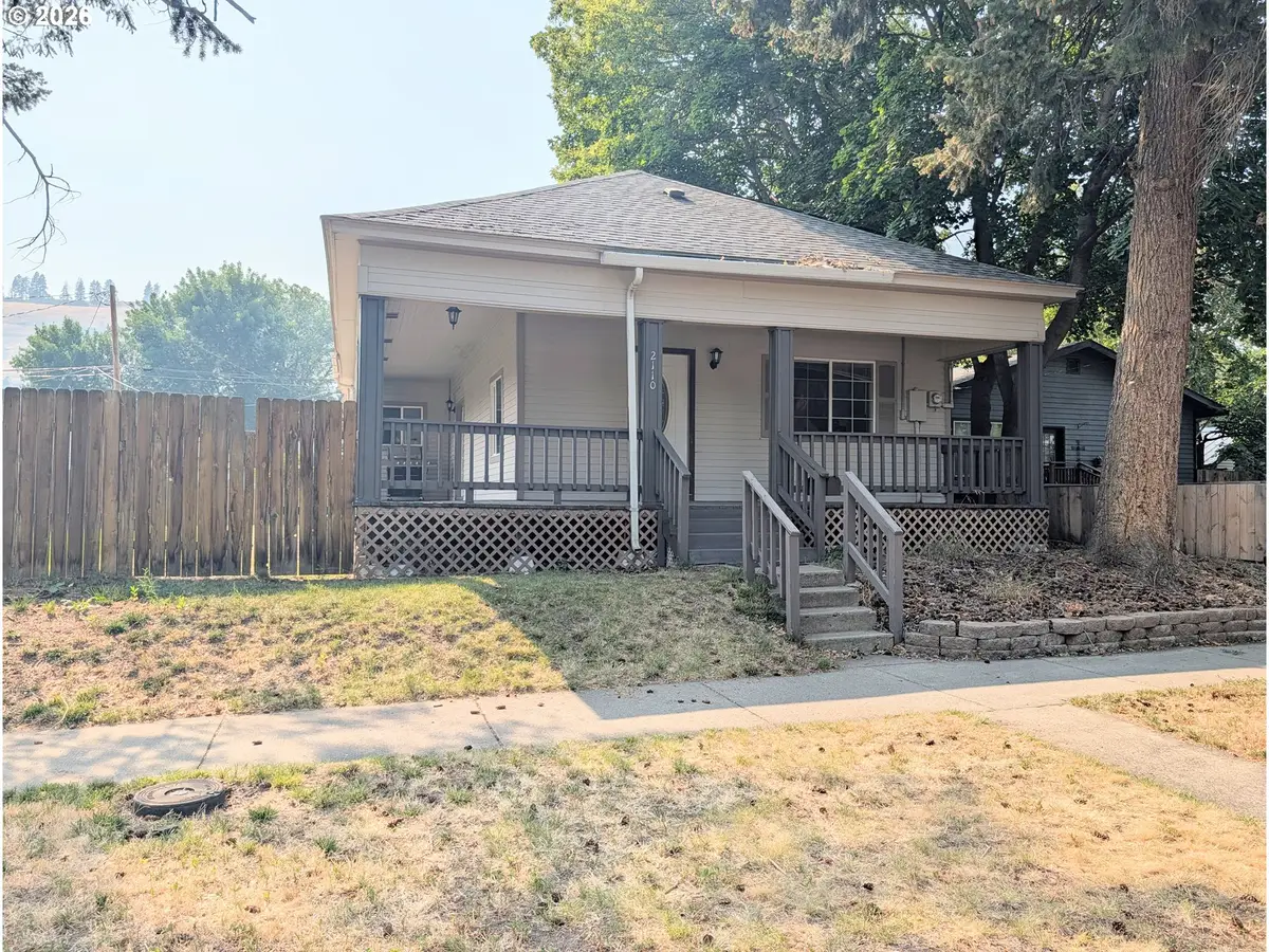 2110 1st St, La Grande, OR 97850 - #1