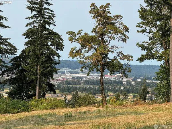 W Highland Park Dr, Kelso, WA 98626