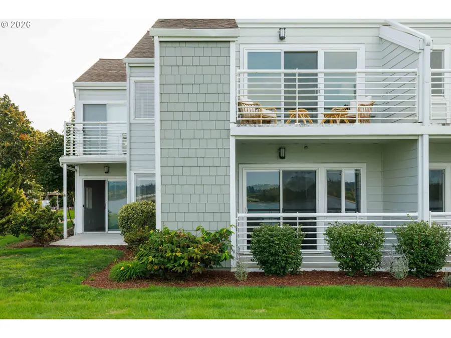 125 N Hayden Bay Dr, Portland, OR 97217 - #3