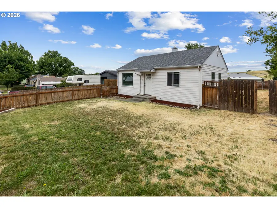 3009 SW Isaac Ave, Pendleton, OR 97801 - #3