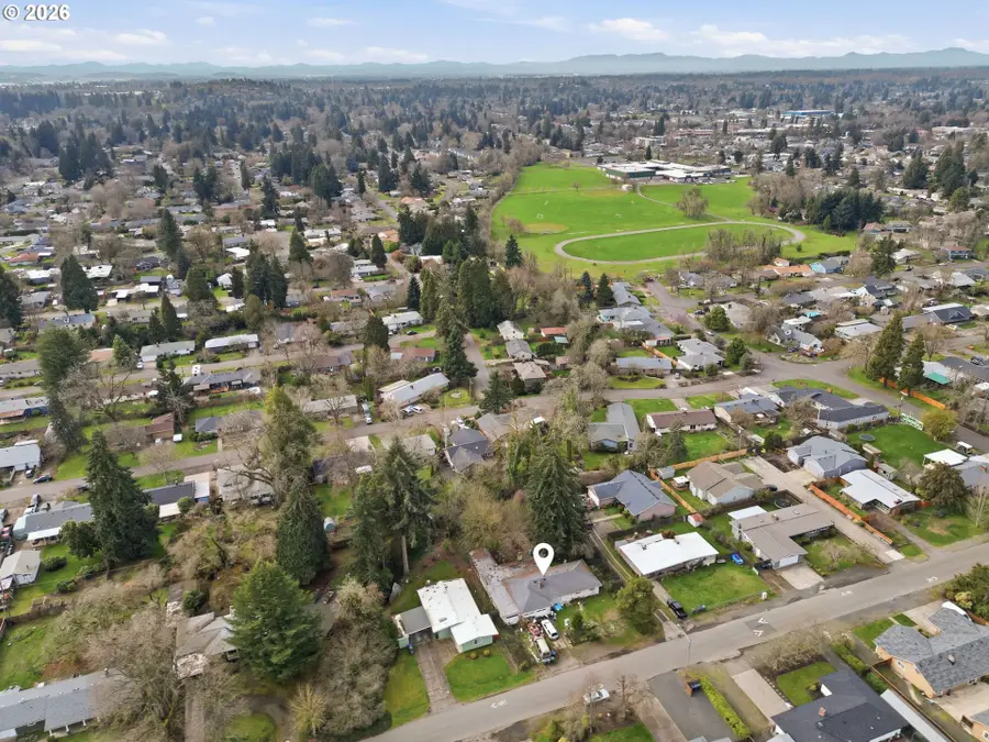 860 N Van Duyn St, Eugene, OR 97401 - #3