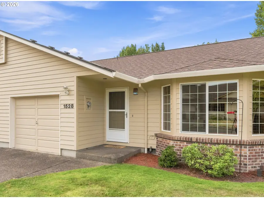 1528 SW Harbor Dr, McMinnville, OR 97128 - #2
