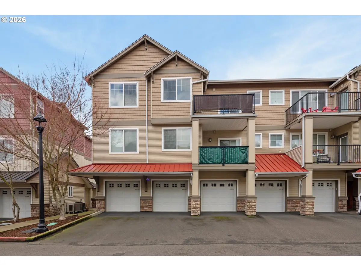 635 NW Lost Springs Ter #401, Portland, OR 97229 - #1