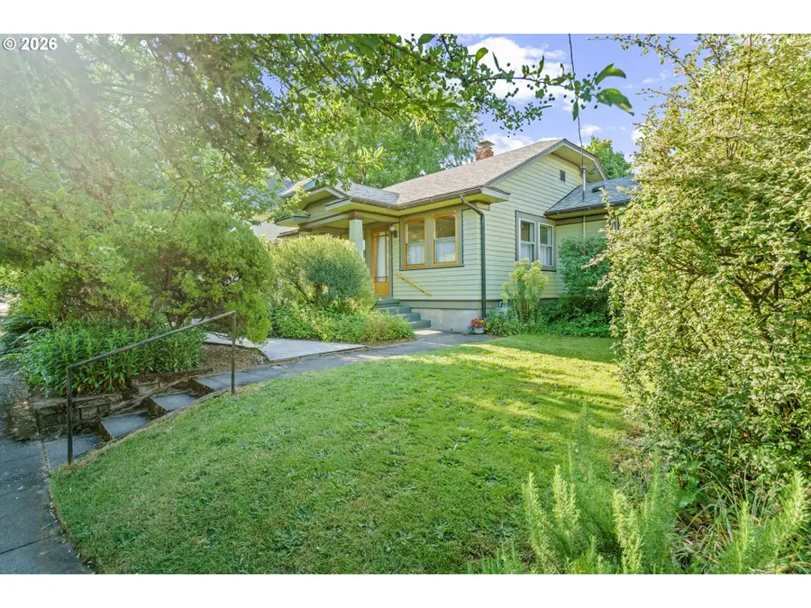 4326 SE Main St, Portland, OR 97215 - #2