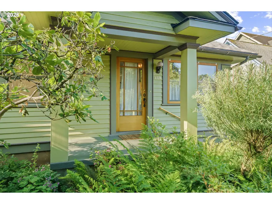 4326 SE Main St, Portland, OR 97215 - #3
