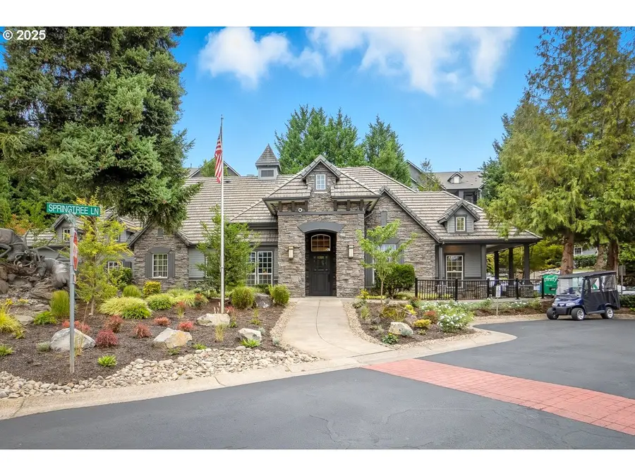 3565 Summerlinn Dr, West Linn, OR 97068 - #3