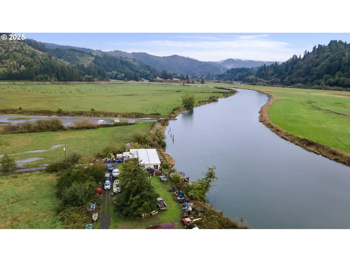 96992 Highway 241, Eastside, OR 97420 - #1