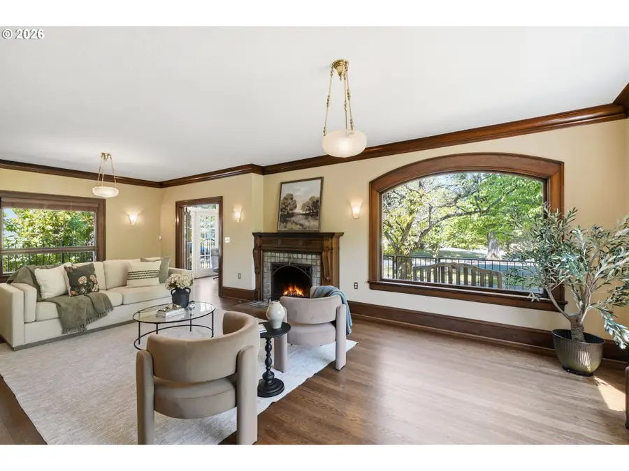 1133 NE 37th Ave, Portland, OR 97232 - #3