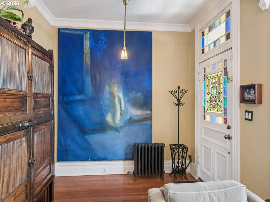 2632 NW Thurman St, Portland, OR 97210 - #3