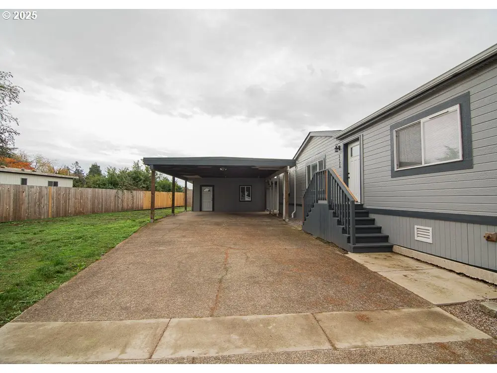 2428 Marjorie Ave, Eugene, OR 97408 - Image #1