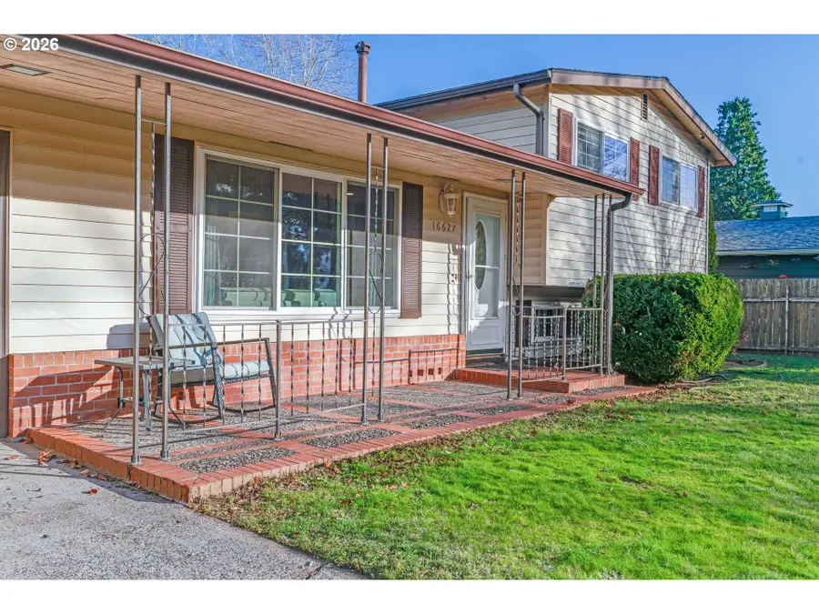 16627 SE Bush St, Portland, OR 97236 - Image #3