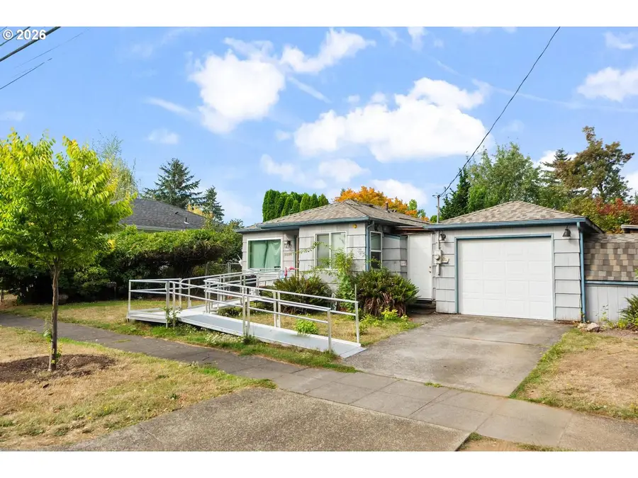 9107 N Van Houten Ave, Portland, OR 97203 - #3