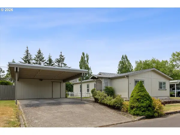 655 NE Burnett Rd #2, McMinnville, OR 97128