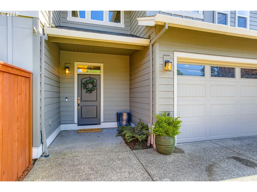 8326 SW Oak St, Portland, OR 97223 - Image #2
