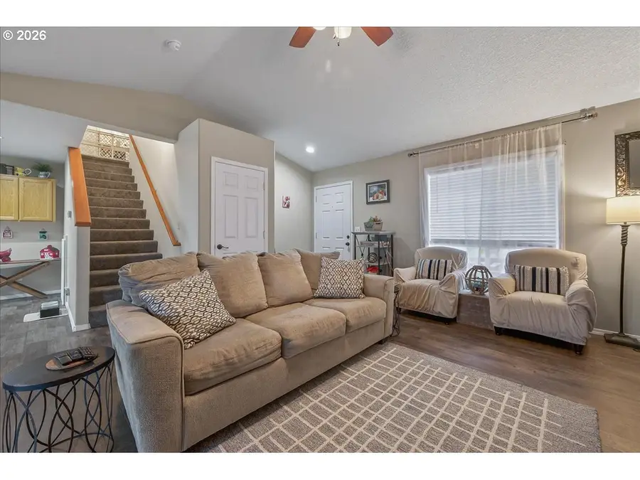 51685 SE 2nd St, Scappoose, OR 97056 - Image #2