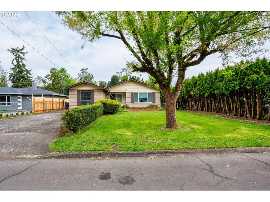 17935 SE Pine St, Portland, OR 97233 - #2