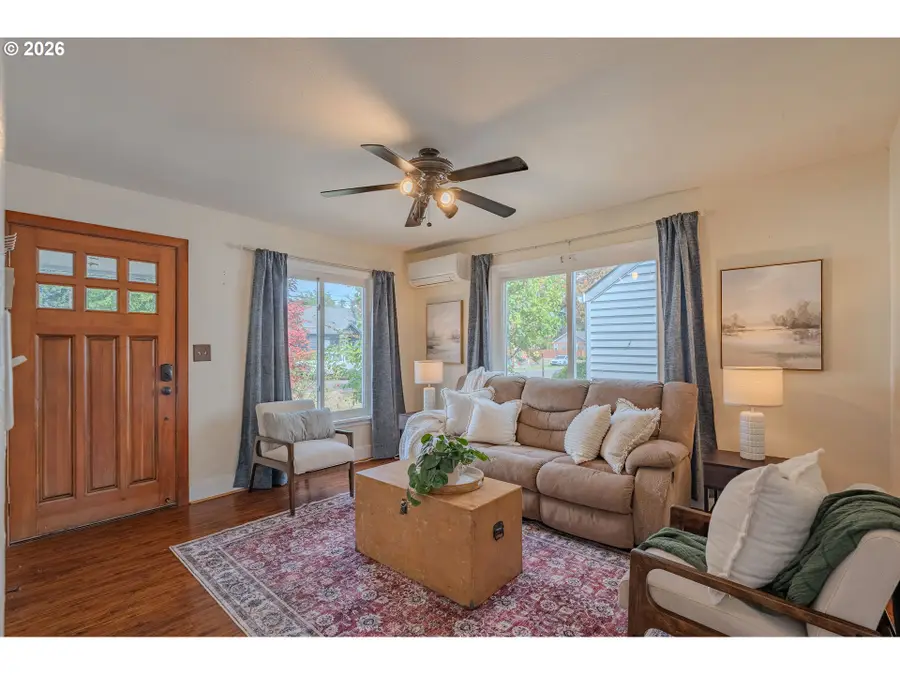 3802 C St, Washougal, WA 98671 - #3