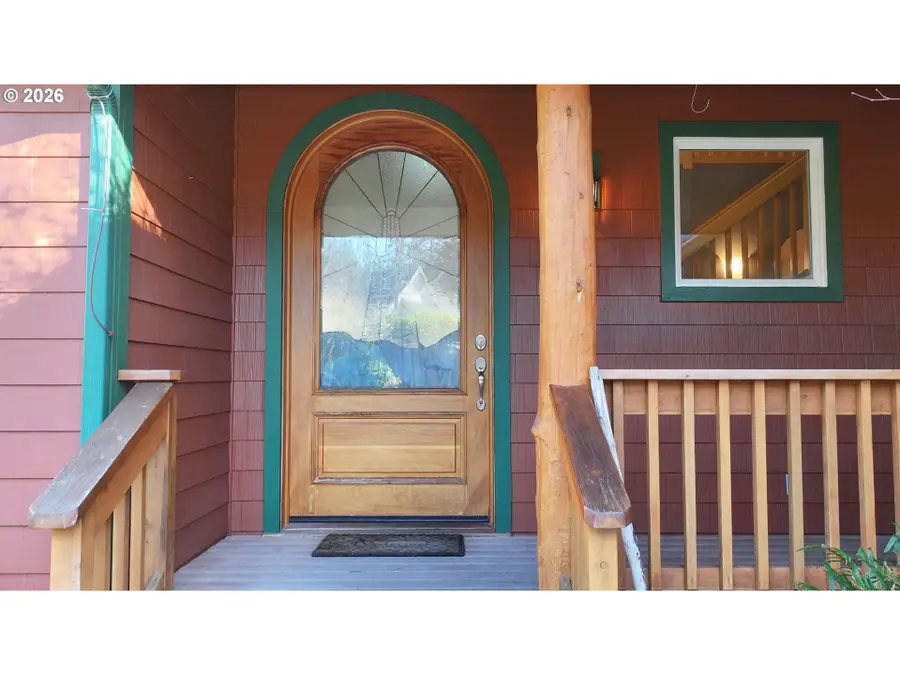 7007 Welch Ct, Brookings, OR 97415 - #2