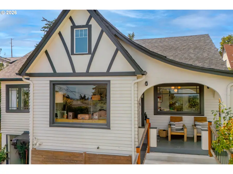 461 SE 72nd Ave, Portland, OR 97215 - #2