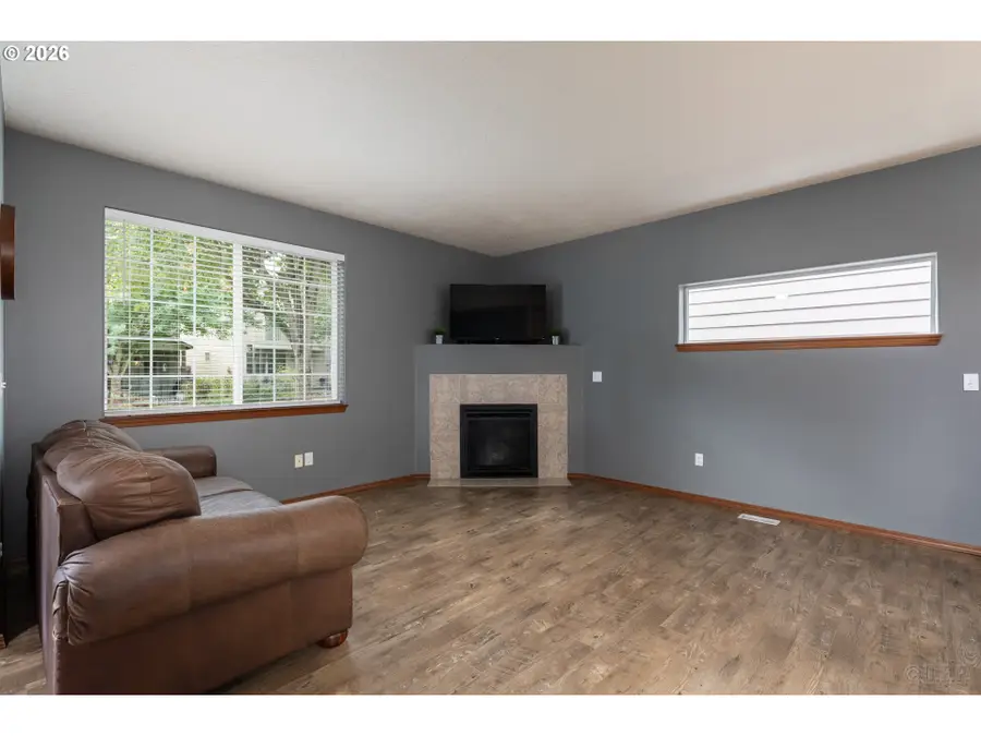 33590 SE Dill Pl, Scappoose, OR 97056 - #3