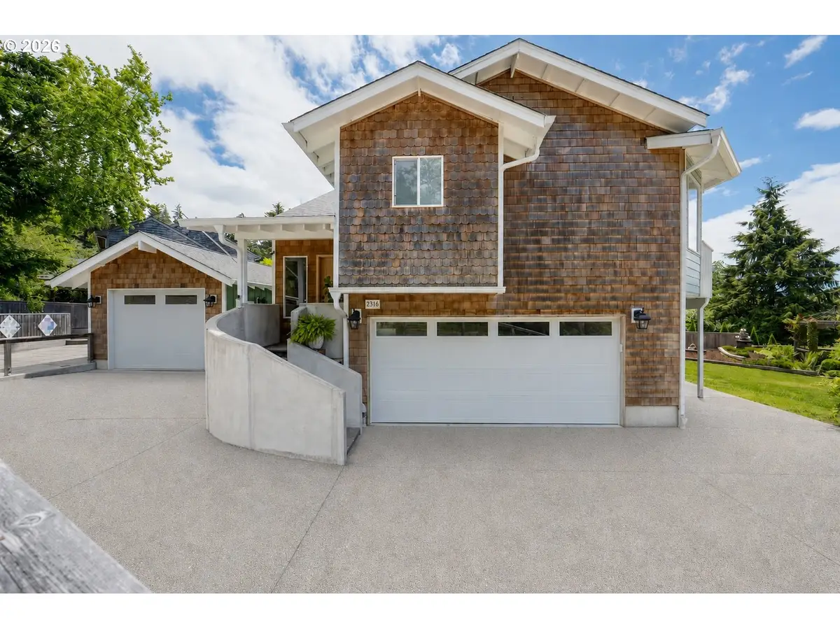 2316 Royal View Dr, Seaside, OR 97138 - #1