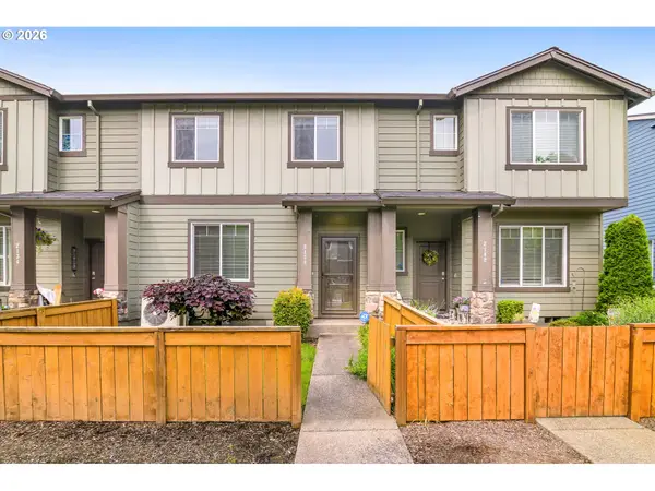 2138 NE Four Seasons Ln, Vancouver, WA 98684