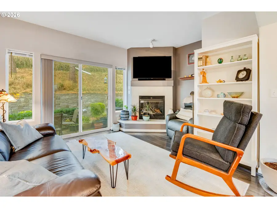 8730 SW 147th Ter #102, Beaverton, OR 97007 - #2