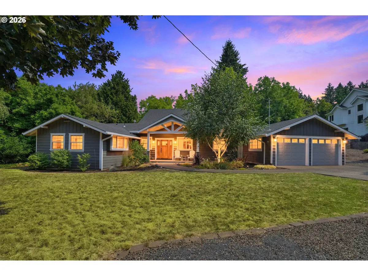 2834 Glenmorrie Dr, Lake Oswego, OR 97034 - #1