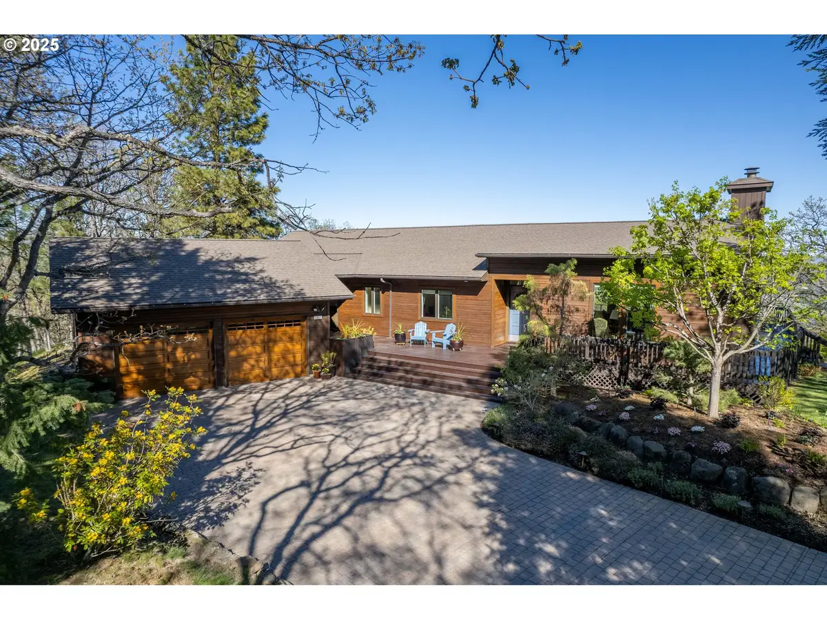 5445 Ayres Way, The Dalles, OR 97058 - Image #1