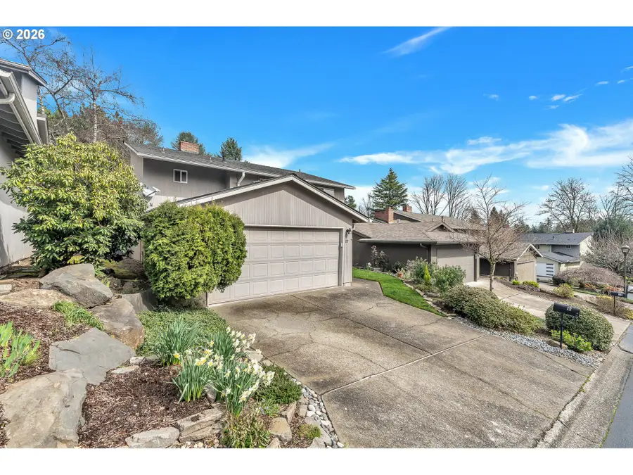 17 Britten Ct, Lake Oswego, OR 97035 - #3