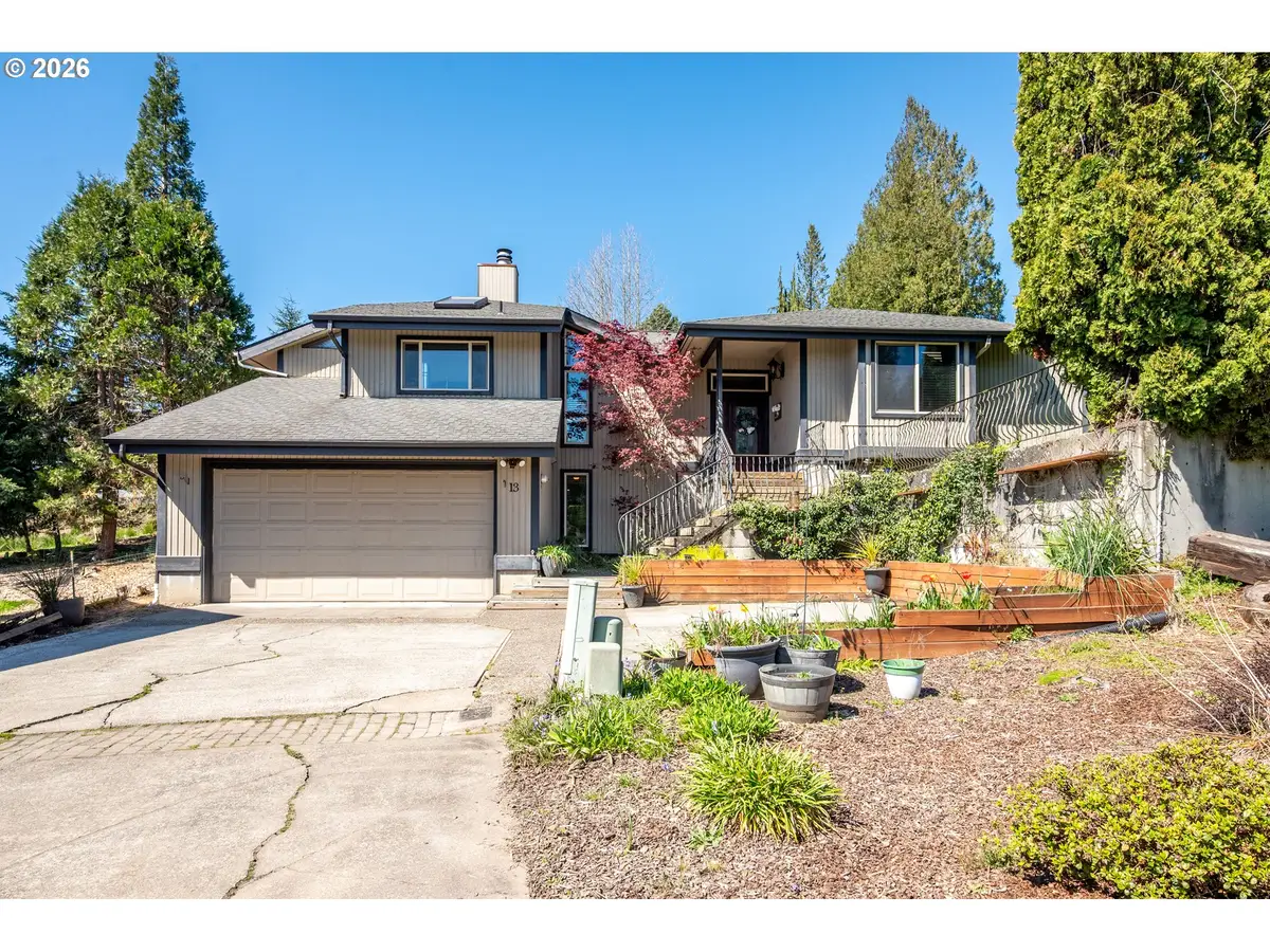 13 Judith Pl, Longview, WA 98632 - #1