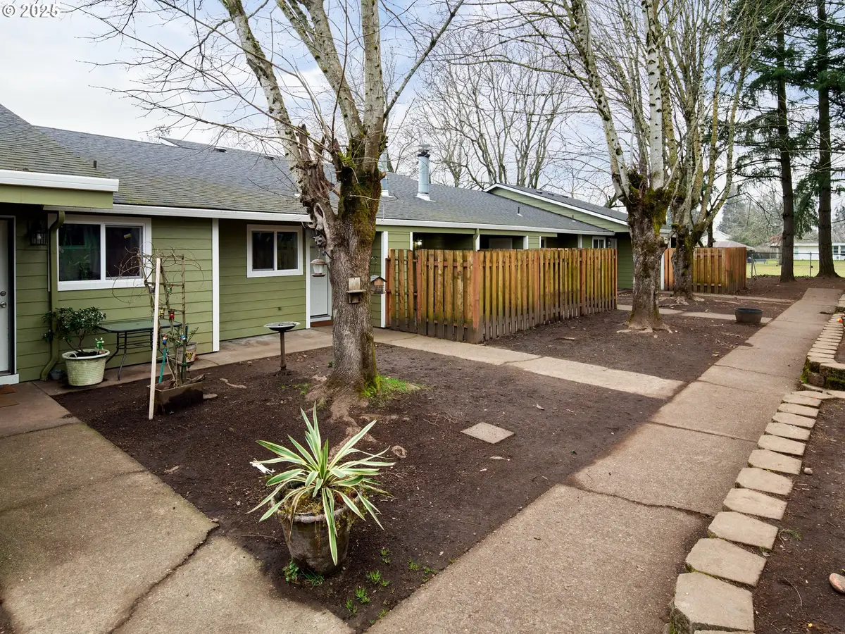 9001 SE Clackamas Rd, Clackamas, OR 97015 - #1