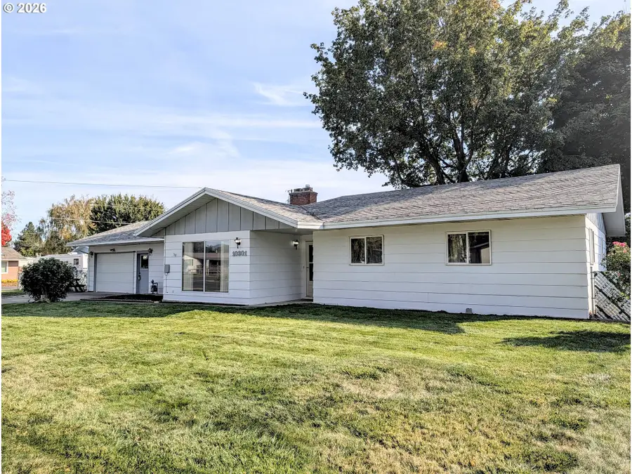 10301 Emily Dr, Island City, OR 97850 - #2