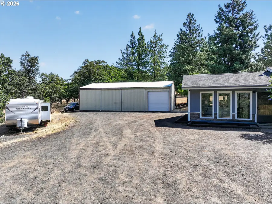 5615 Wahtonka Rd, The Dalles, OR 97058 - #3