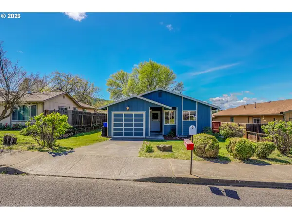 633 Sherman Dr, TheDalles, OR 97058