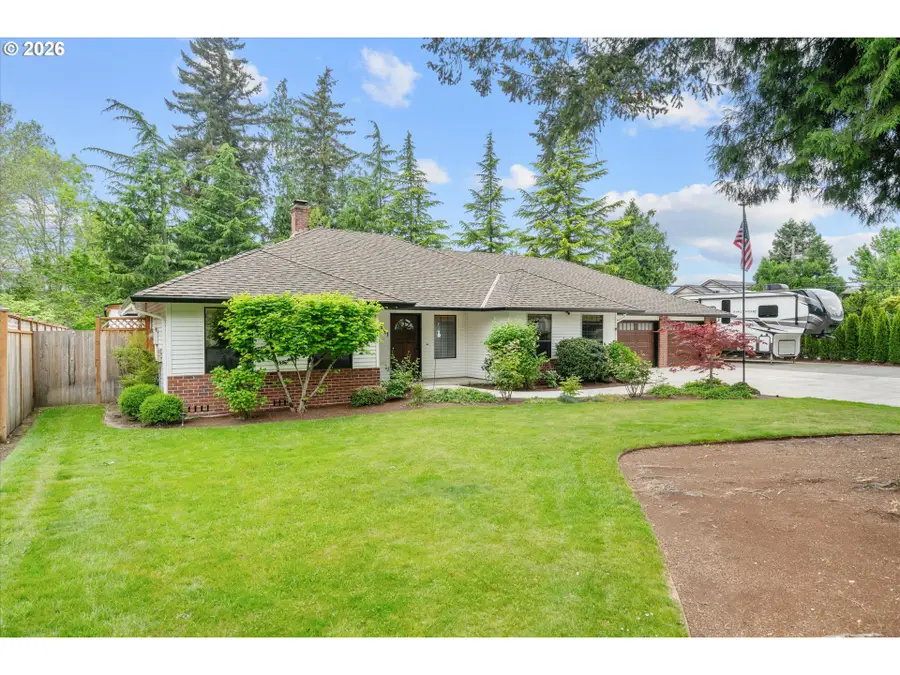 1921 SE Douglas Pl, Gresham, OR 97080 - #2