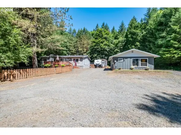 43077 N River Dr, SweetHome, OR 97386
