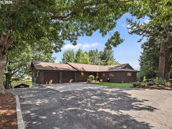 641 W Historic Columbia Ri Hwy, Troutdale, OR 97060
