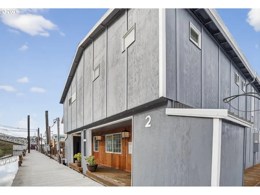 429 N Bridgeton Rd #2, Portland, OR 97217 - #3