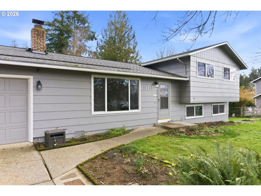 14888 SE Wy East Ave, Damascus, OR 97089 - #3