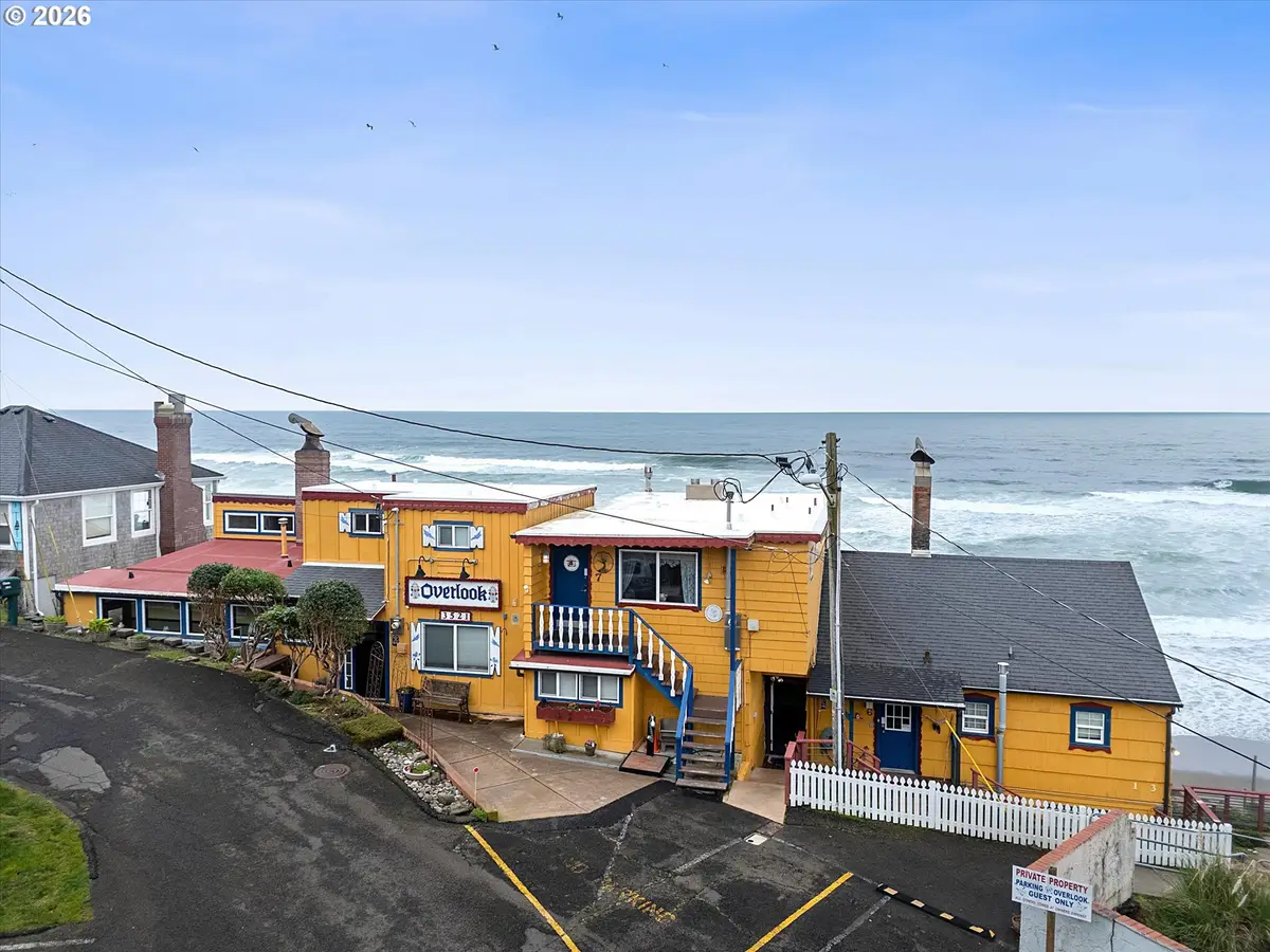 3521 SW Anchor Ave #2, Lincoln City, OR 97367 - #1