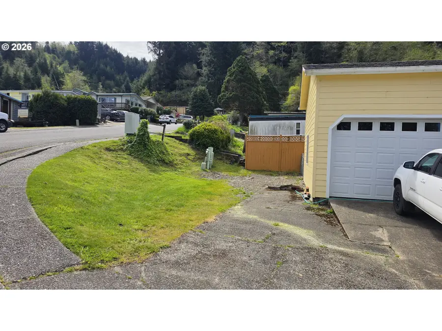 923 Scott Ter, Reedsport, OR 97467 - #3