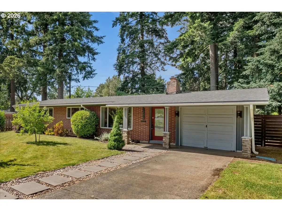 13015 NE Weidler St, Portland, OR 97230 - #1