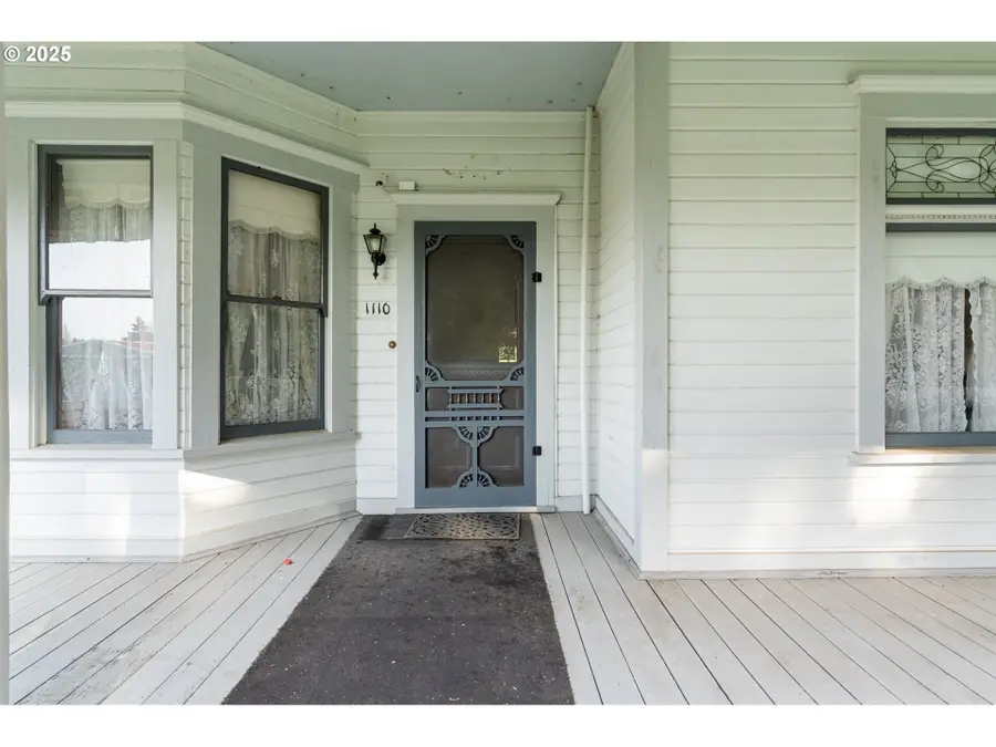 1110 D St, Vader, WA 98593 - #3