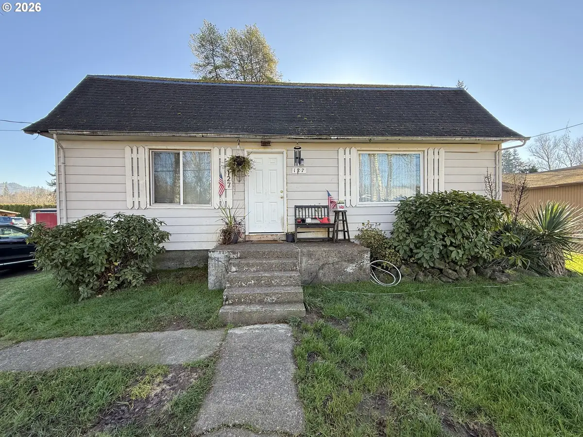 127 Cowlitz Dr, Kelso, WA 98626 - Image #1