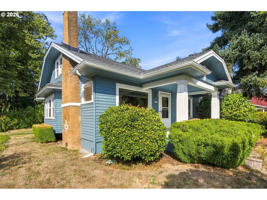 3203 NE Schuyler St, Portland, OR 97212 - #3