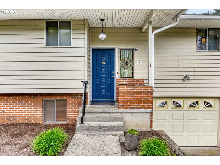 7040 SW 2nd Ave, Portland, OR 97219 - #2